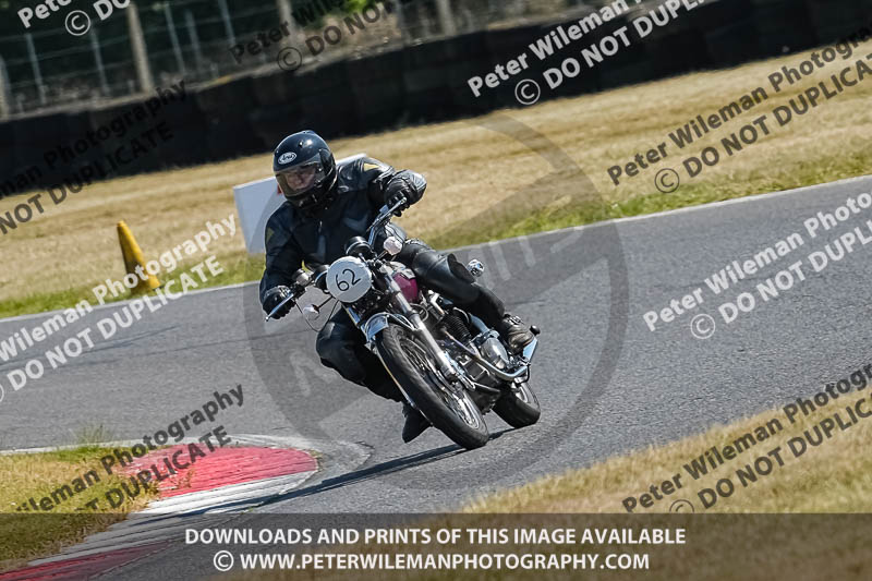 cadwell park;cadwell park photographs;cadwell trackday photographs;enduro digital images;event digital images;eventdigitalimages;peter wileman photography;racing digital images;trackday digital images;trackday photos